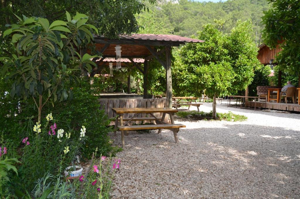 Olympos Yakamoz Pansiyon Екстериор снимка